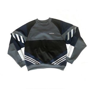 Adidas Sweatshirt Size M